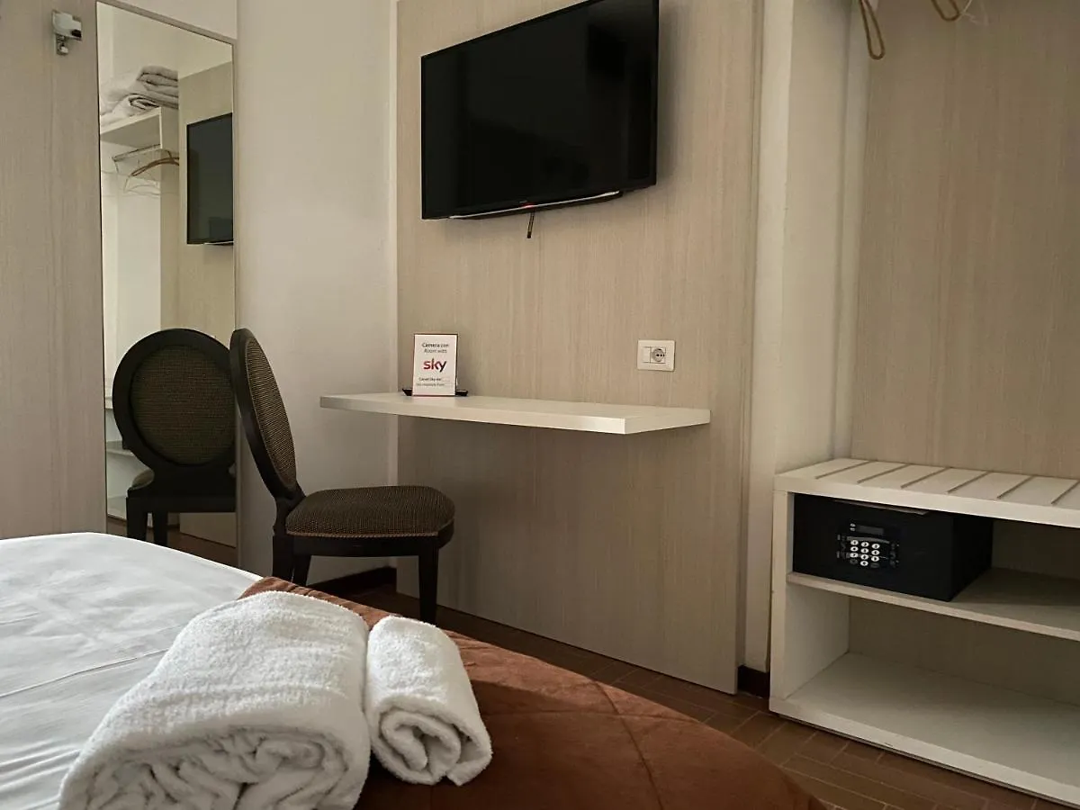 Hotel Ristorante Novara Expo Bareggio 3*,
