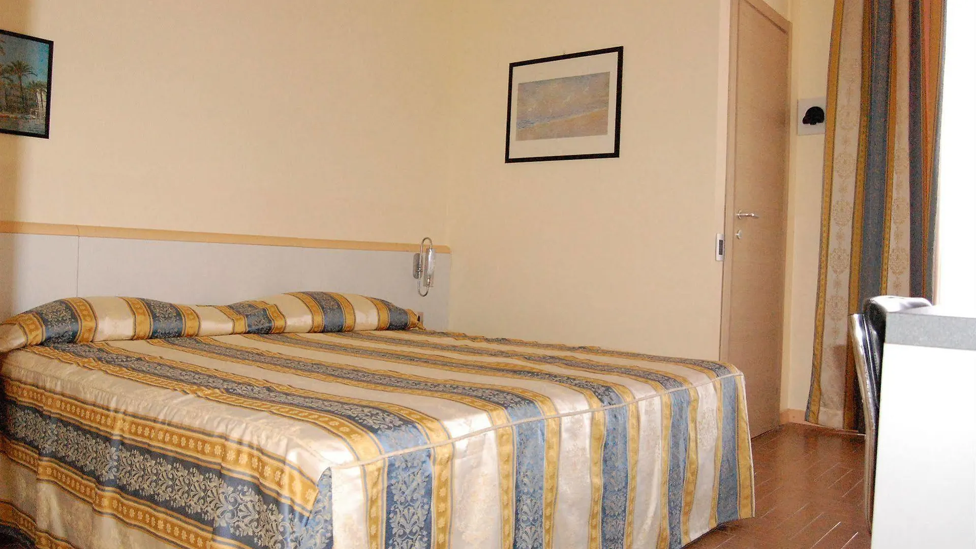 Hotel Ristorante Novara Expo Bareggio 3*,  イタリア